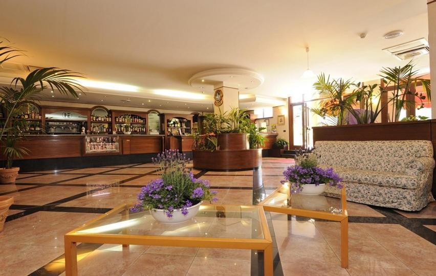 Hotel Europa Nórcia Exterior foto